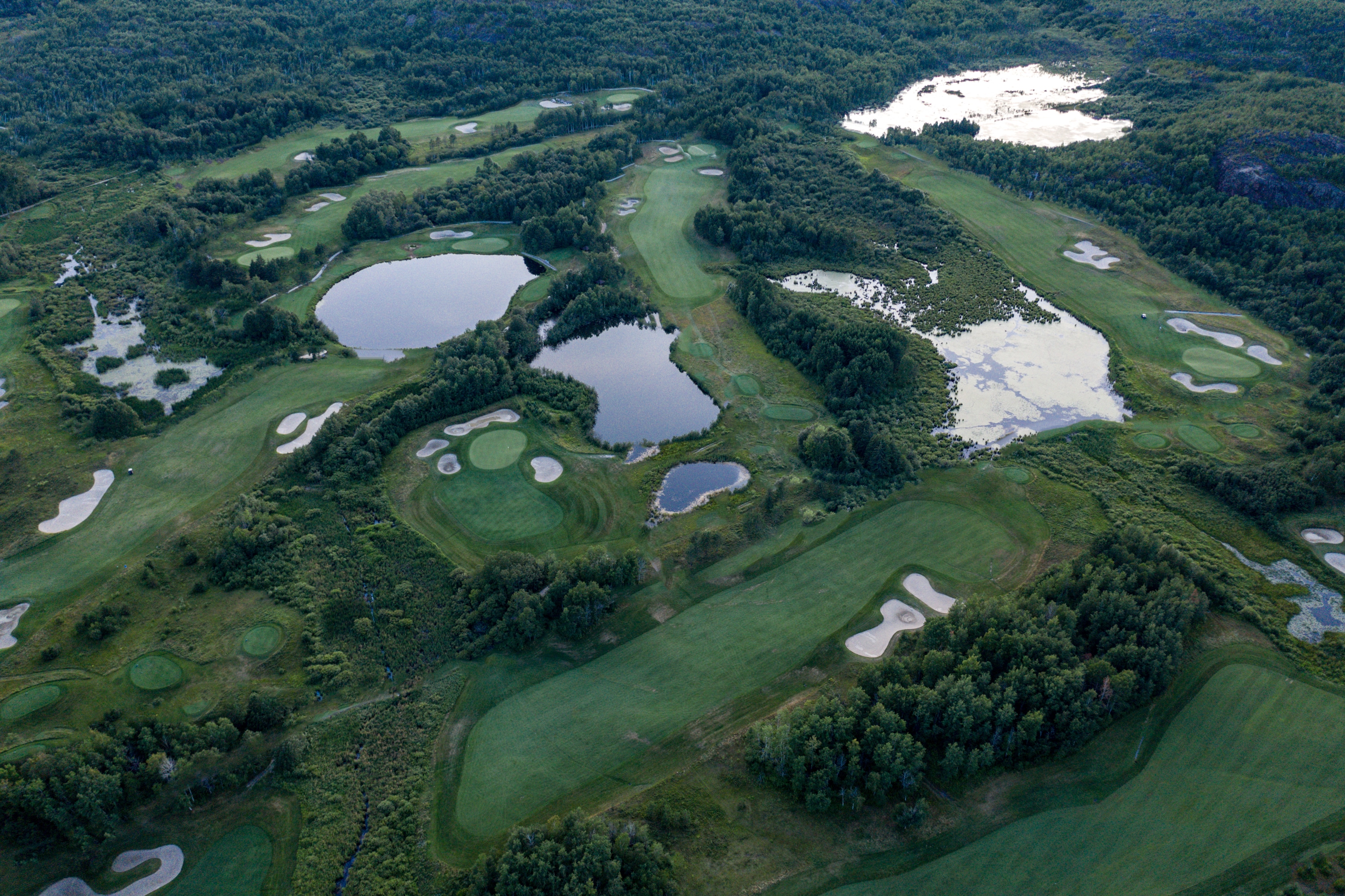 TIMBERWOLF GOLF CLUB, SUDBURY, ONTARIO Golf course information and